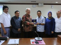 KOMISI II DPRD HULU SUNGAI SELATAN KALSEL CURHAT KE DPD RI MASALAH DI DAERAH