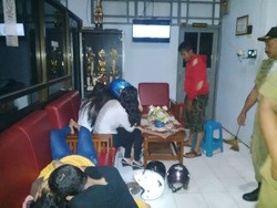 6 Pasangan ABG Tepergok Mesum di Kamar Sewaan, Satu Pingsan Digiring Satpol