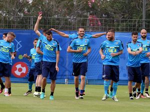 Kebersamaan Jadi Kunci Solidnya Pertahanan Italia