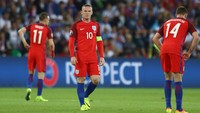 Wayne Rooney - Inggris. 6 gol dari 10 penampilan di Euro 2004, 2012, 2016. Foto: Julian Finney/Getty Images
