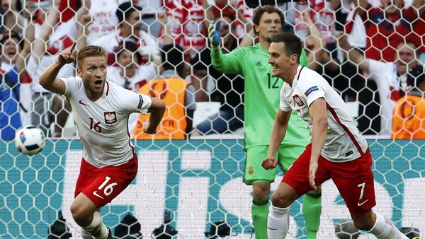 Polandia Lolos ke Babak 16 Besar Piala Eropa 2016