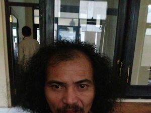 Supri dan 7 Teman Pembongkar Makam akan Diperiksa Psikiater Senin Lusa Supri dan 7 Teman Pembongkar Makam akan Diperiksa Psikiater Senin Lusa