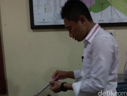 Kembang Api Berbahan Kertas Alquran Ditemukan di Pangkalpinang