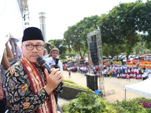 Ketua MPR: Jangan Sampai Bapaknya Merokok, Anaknya Tak Bisa Bayar SPP