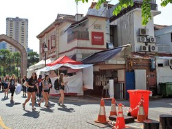 Ini Alasan WNI Sering Simpan Uang di Singapura