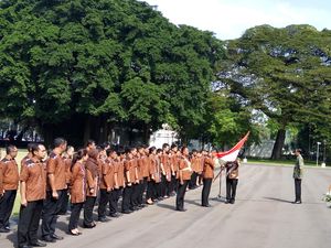 Lepas Atlet Olimpiade, Jokowi: Saya Menanti Indonesia Raya Berkumandang di Rio