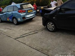 Kecelakaan Beruntun Terjadi di KM 12 Tol JORR