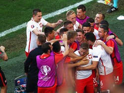 Puas dengan Hasil di Fase Grup, Fabianski Yakin Polandia Bisa Lebih Baik Lagi