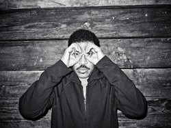 Fotografer Alan Silfen Jepret Kehidupan Lionel Richie