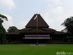 Usai Terbitkan Larangan Mudik, Gibran Pastikan Jokowi Tak Pulang ke Solo