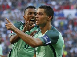 Menangi Liga Champions dan Piala Eropa, Ronaldo Pantas Raih Ballon dOr