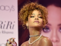 8 Titik Terbaik Menyemprotkan Parfum Agar Wanginya Tahan Lama