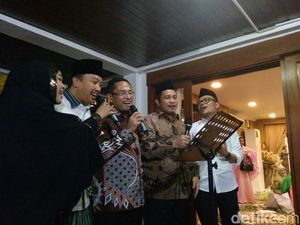 Gelar Bukber, Menpora Juga Curhat soal Berat Badan dan Jadi Biduan Dadakan