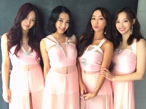 INSANE LOVE, Sederet Lagu Musim Panas Asyik dari SISTAR INSANE LOVE, Sederet Lagu Musim Panas Asyik dari SISTAR