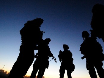 Navy SEAL Jadi Transgender