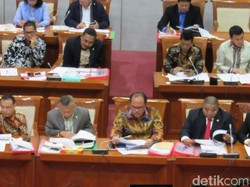 Politikus PDIP Minta Polisi Humanis, Contohkan Saat Kombes Krishna Gendong Bayi