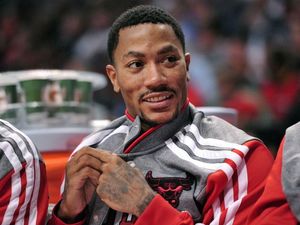 Derrick Rose Resmi Perkuat New York Knicks Musim Depan Derrick Rose Resmi Perkuat New York Knicks Musim Depan