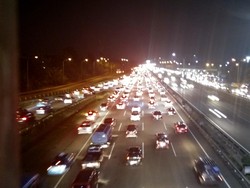 Ada Pelebaran Jalan di KM 65, Tol Purbaleunyi Arah Jakarta Macet