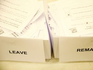 Potensi Efek Domino Brexit di Eropa: Nexit, Frexit, atau Italeave? Potensi Efek Domino Brexit di Eropa: Nexit, Frexit, atau Italeave?