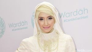 Inneke Koesherawati Tetap Cantik di Usia 40