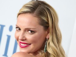 Bintang Greys Anatomy Ini Akhirnya Hamil Perdana Setelah 2 Kali Adopsi