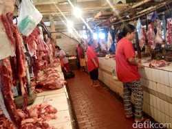 Harga Daging Mahal, Darmin: Pasar Kita Pakai Gaya Preman