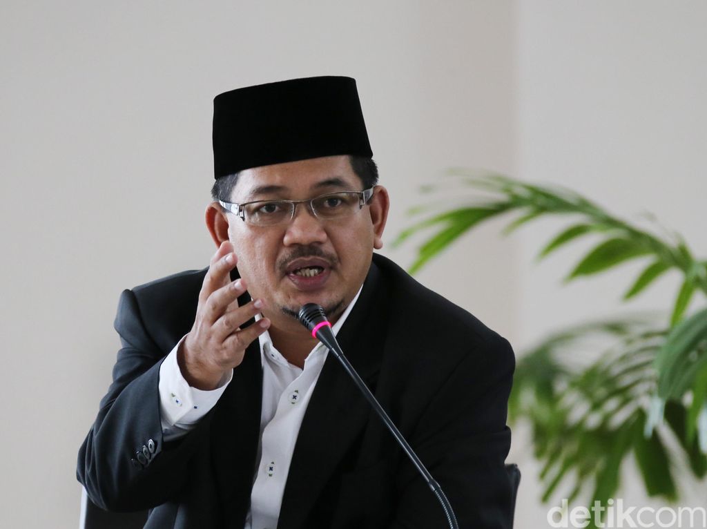 Eks Jubir KY Gugat Kepala BKPM hingga Wali Kota Medan, Ada Apa?