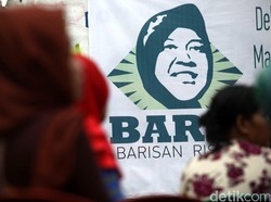 Dari Paris Hingga Artis, Ini Relawan Pendukung Risma Maju Pilgub DKI