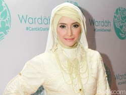 Inneke Koesherawati Curhat di Instagram Pasca Suami Jadi Tersangka KPK