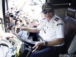 Sidak Bandara Soetta, Menhub Minta Maskapai Jangan Sampai Seperti Metromini