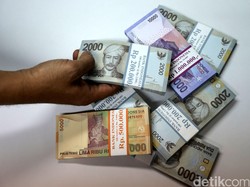 5 Gubernur yang Pilih Naikkan UMP 2021
