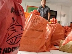 Pengiriman Saat Lebaran di Kantor Pos Naik 100%, Armada Ditambah