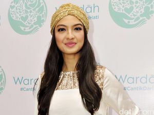 Ceroboh dan Memalukan, Raline Shah Ternyata Pernah Masuk Toilet Pria Ceroboh dan Memalukan, Raline Shah Ternyata Pernah Masuk Toilet Pria