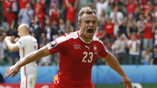Xherdan Shaqiri masuk jajaran pemain bertubuh mini.