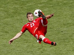 Dikabarkan Jadi Incaran Dortmund, Shaqiri Setia pada Stoke