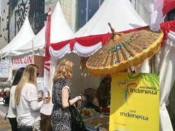 Martabak dan Kopi Indonesia Memikat Pengunjung Festival Budaya Asia di Denmark
