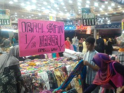 Perang Diskon Jelang Lebaran, Pusat Perbelanjaan di Bandung Disesaki Warga