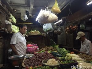 Harga Cabai di DKI Turun, Tapi Bawang Merah Masih Rp 40.000/Kg Harga Cabai di DKI Turun, Tapi Bawang Merah Masih Rp 40.000/Kg
