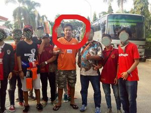 Polisi: Foto dengan Brigadir Hanafi Saat Tersungkur, 6 Suporter Jakmania Tersangka