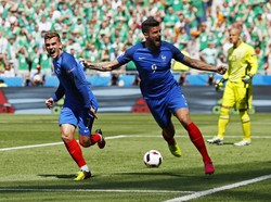 Dua Gol Griezmann Loloskan Prancis ke Perempatfinal