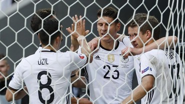 Fleksibilitas Jadi Senjata Jerman di Euro 2016 Fleksibilitas Jadi Senjata Jerman di Euro 2016
