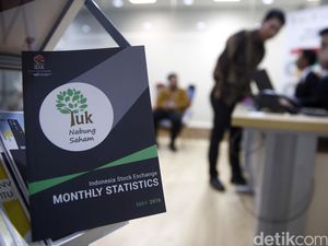 Pecahkan Rekor, BEI Jaring 200.000 Investor Baru Tahun Ini
