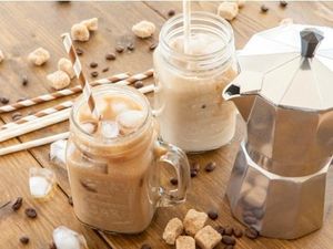 5 Minuman Kekinian Ini Bisa Jadi Teman Asyik Nobar Final Piala Dunia 5 Minuman Kekinian Ini Bisa Jadi Teman Asyik Nobar Final Piala Dunia