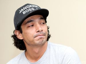 Dansa dengan Ira Wibowo Jadi Bagian Tersulit Abimana di Sabtu Bersama Bapak