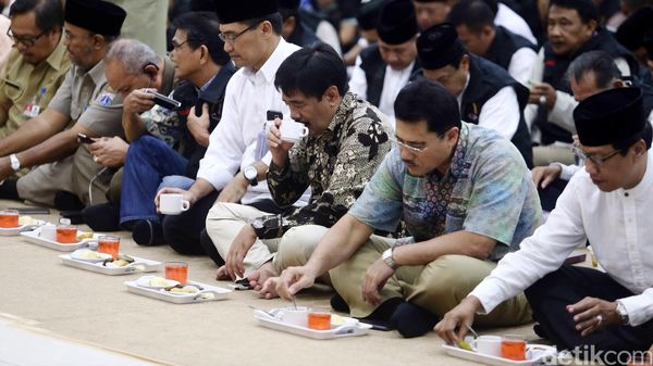 Wagub Djarot Buka Puasa Bersama FKDM