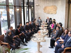 Buka Bersama di Damaskus, Silaturahmi Sambil Rekonsiliasi Nasional Suriah