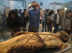 Ketika Mumi Bergelimpangan di London