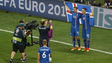 Islandia dan Saga yang Kini Bernama Sepakbola Islandia dan Saga yang Kini Bernama Sepakbola