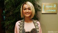 Penampilan Tertutup Julia Perez saat Ramadan