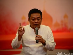 Dirut Telkom Ririek Adriansyah Juga Dapat Tanda Jasa dari Jokowi